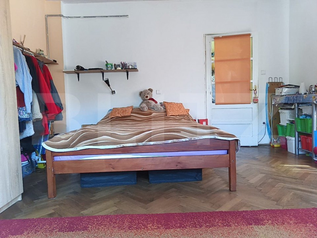 Casa in Tractorul, 5 min de mall Coresi , SAUNA SI GARAJ+ Ga