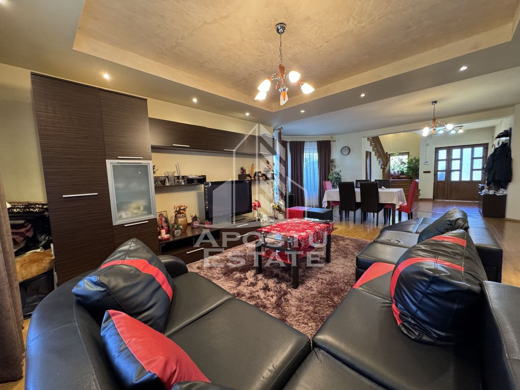 Casa Individuala mobilata si utilata, cu 4 camere in Mosn...