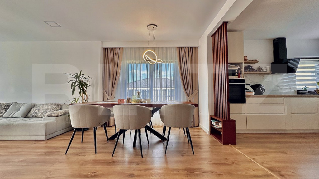 Casă superbă pe un nivel, Sanmartin, 630mp teren