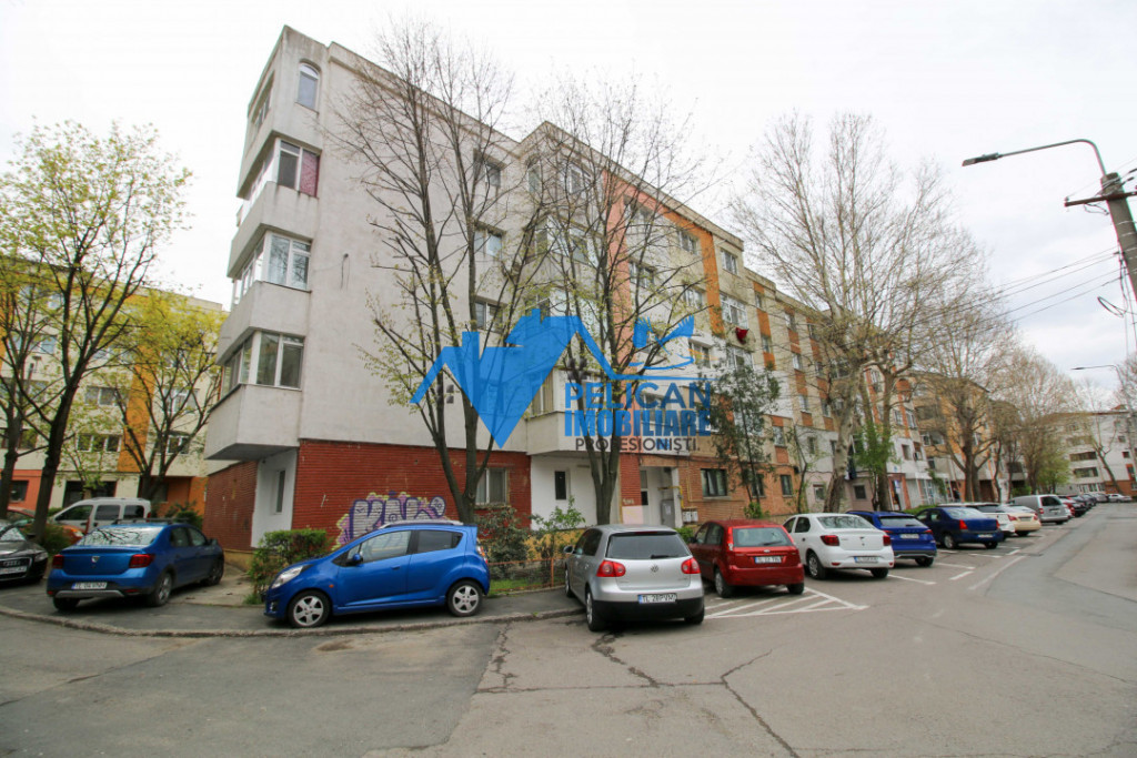 E3, 4 camere, Parter, Decomandat, 80mp