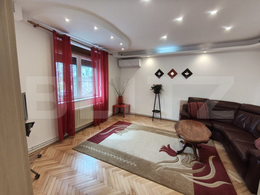 Doua case de vanzare, 263 mp, teren 800 mp, zona Iosia, in e