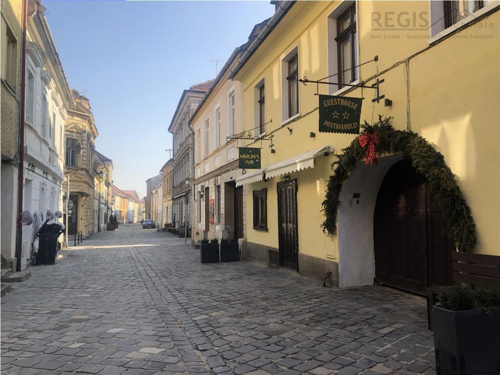 Apartament zona istorica, 2 camere, Piata Sfatului