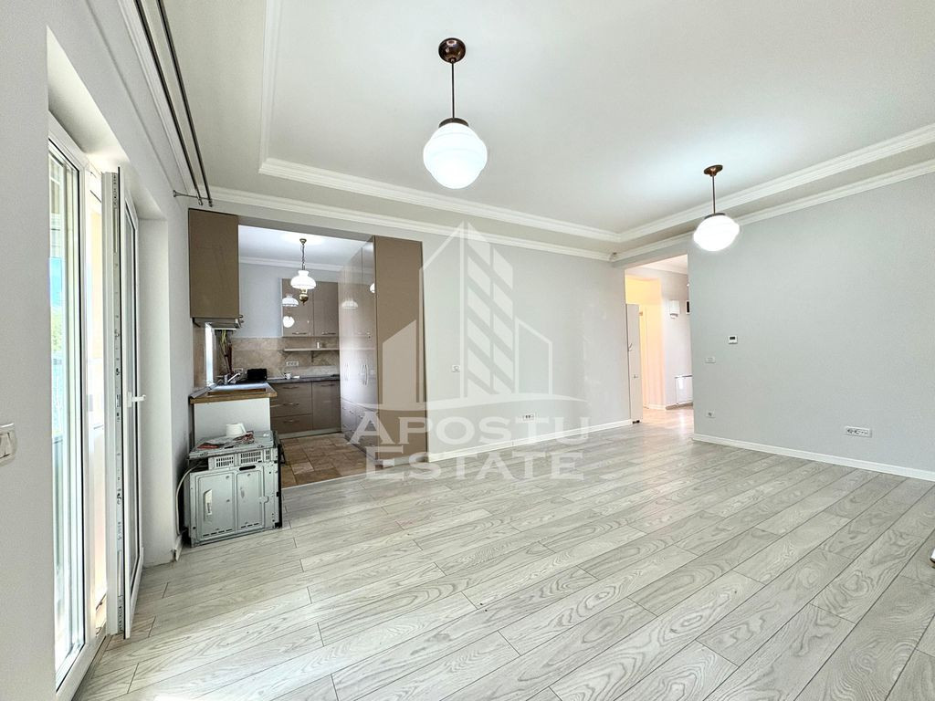 Duplex cochet pe parter in stil mediteranian in Mosnita Noua