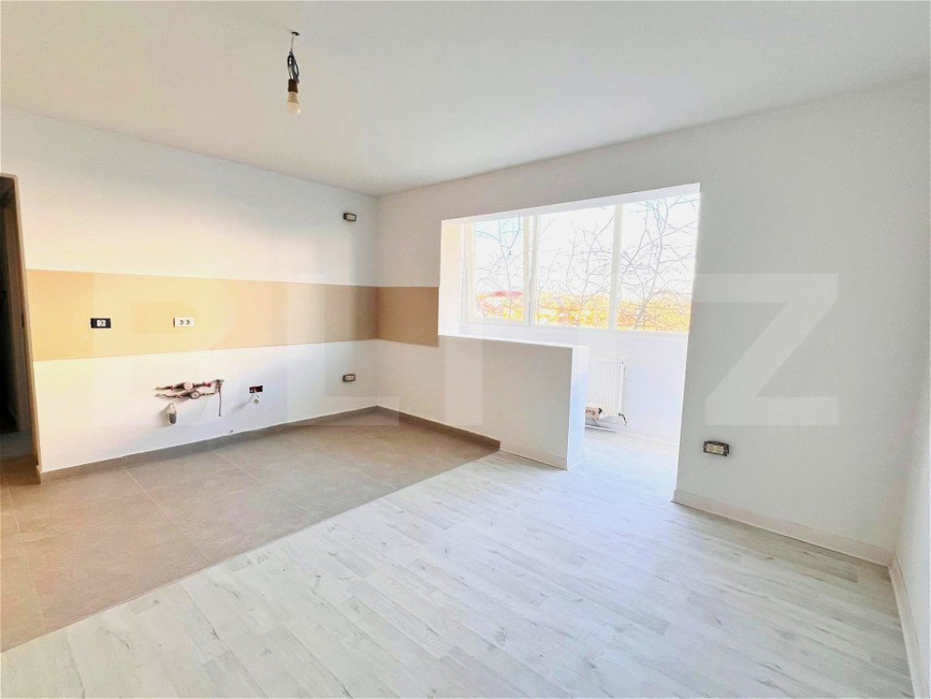 Apartament complet renovat cu 3 camere, etaj intermediar, zo