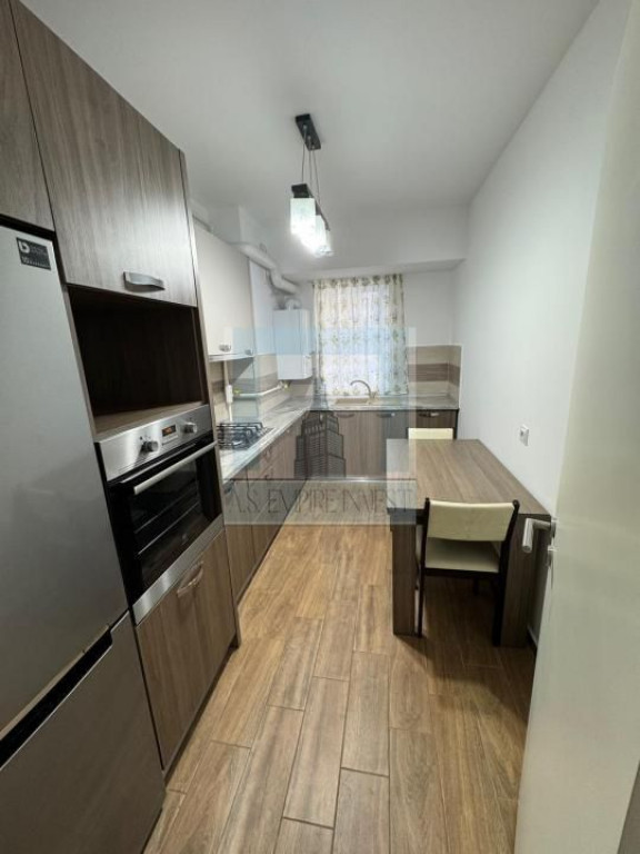 Garsoniera decomandata - zona Astra