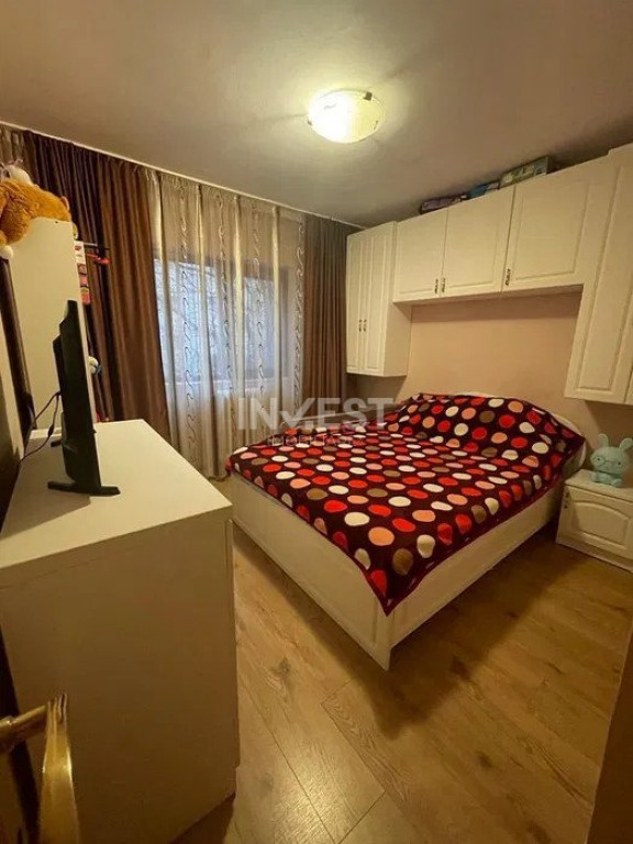 Alexandru- Ap 2 camere decomandat, etaj 1- 50mp