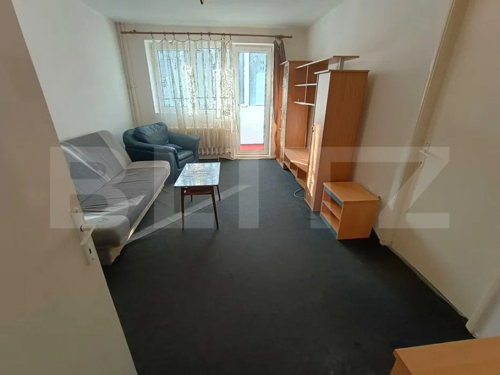 2 camere, 54 mp, decomandat,loc de parcare, in zona strazii