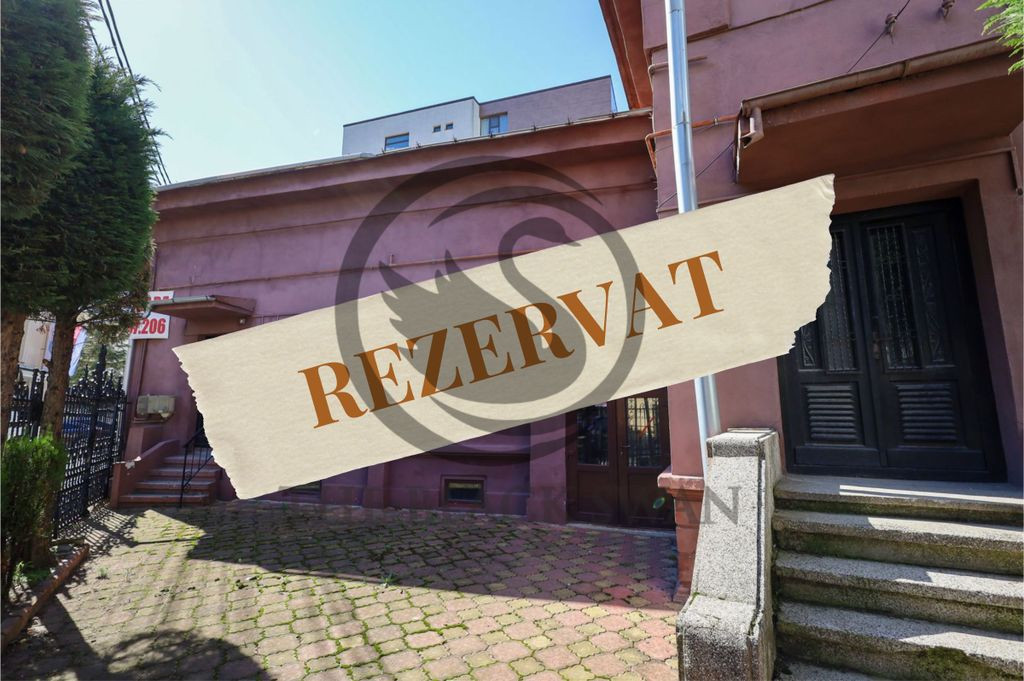 Casă de vânzare | 125 mp | Zona Centrala, Ploiesti | Co...