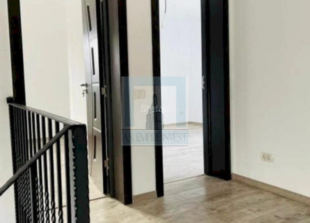 Casa singur in curte - zona Stupini