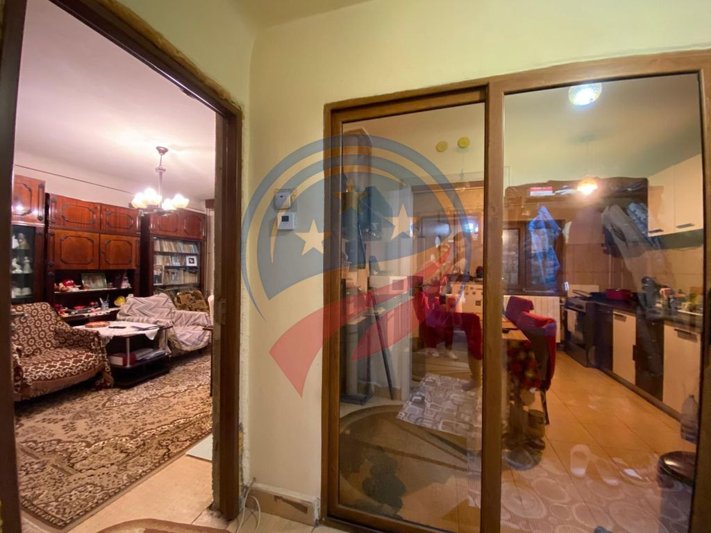 APARTAMENT 1 MAI 4 CAMERE ET 3 CU CENTRALA