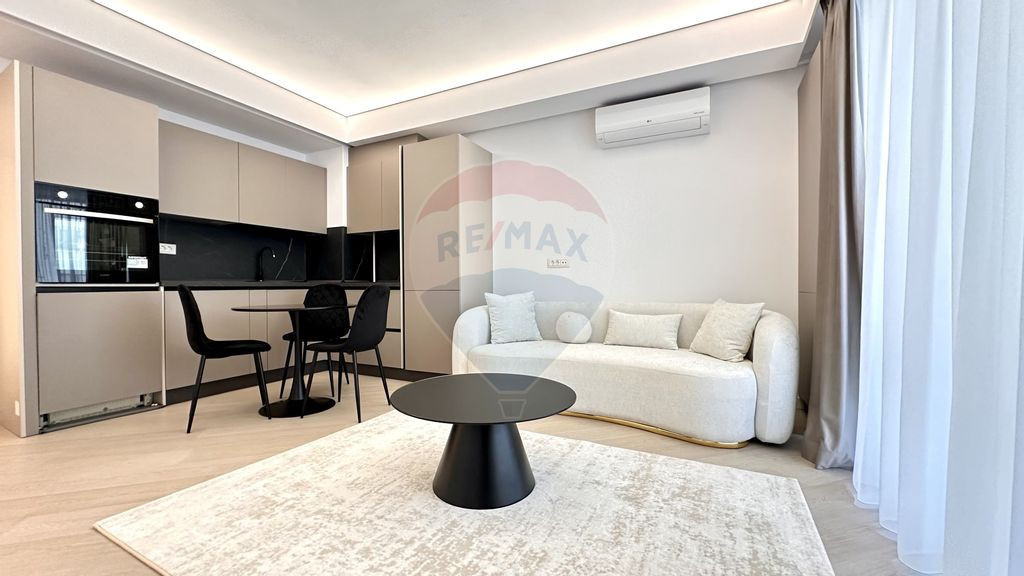 Apartament 2 camere Cortina Nord, prima inchiriere