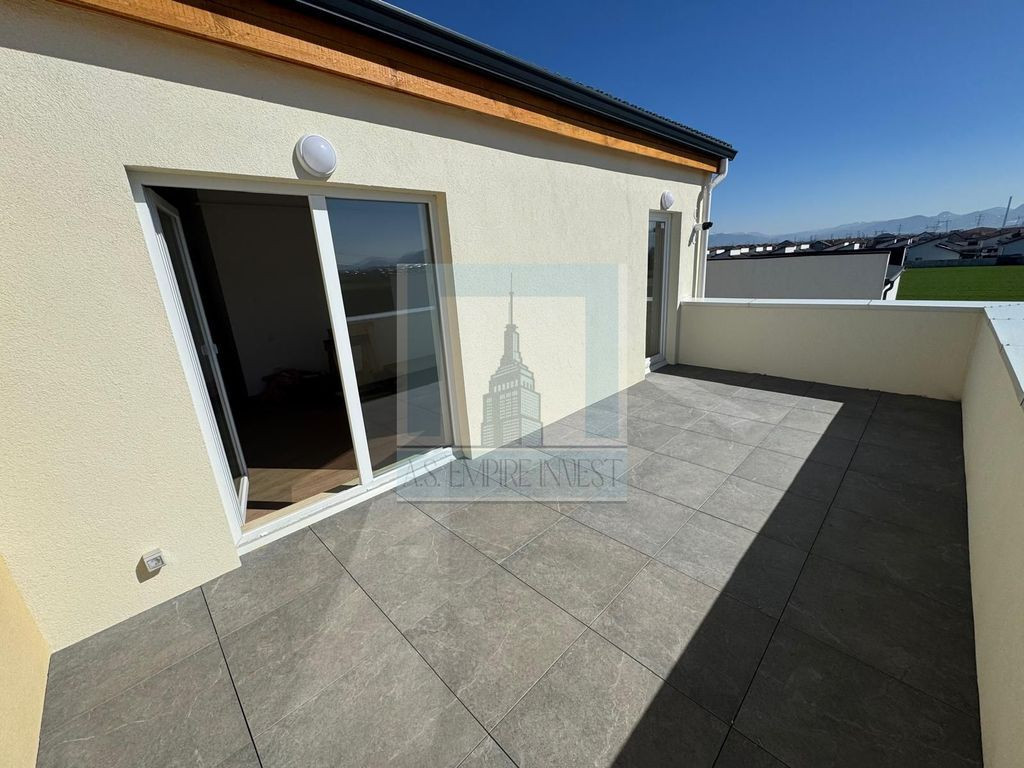 Apartament 3 camere / penthouse pe doua nivele - zona San...