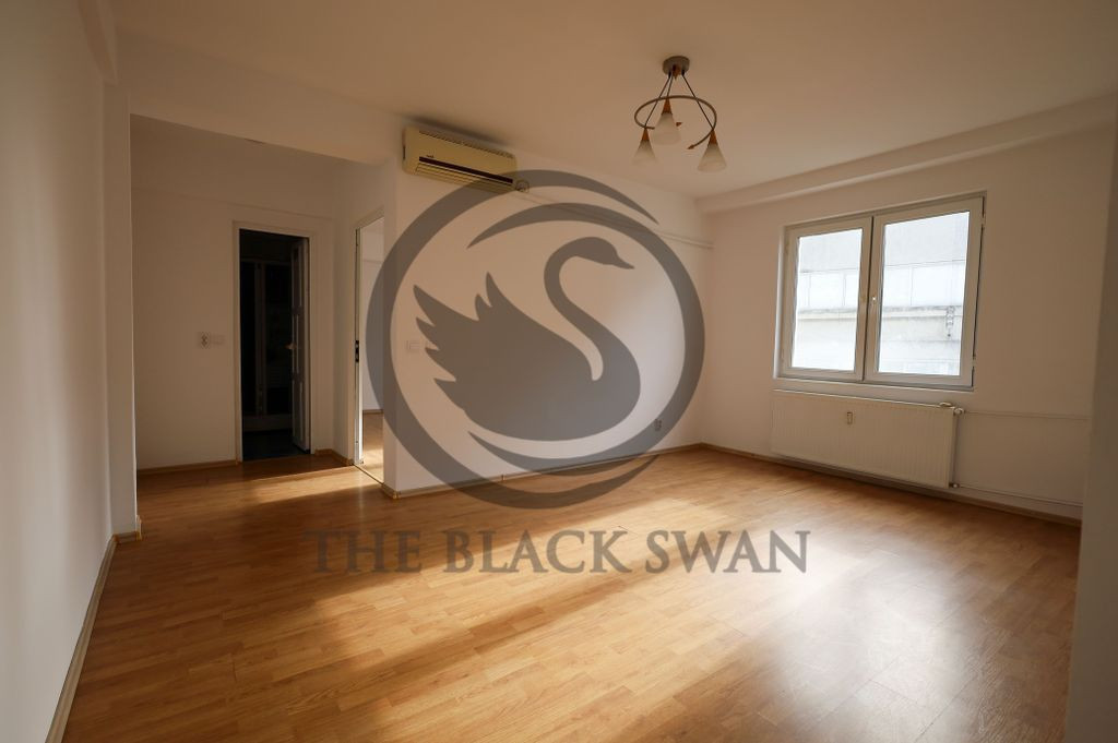 Apartament 3 camere de vanzare | Ultracentral, Ploiesti |...