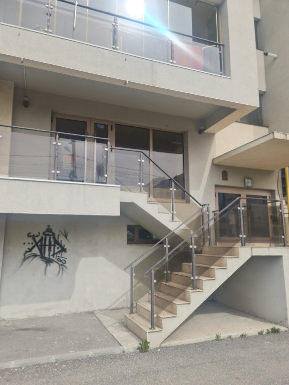 Inchiriere spatiu comercial, 120 mp, zona Calea Severinului