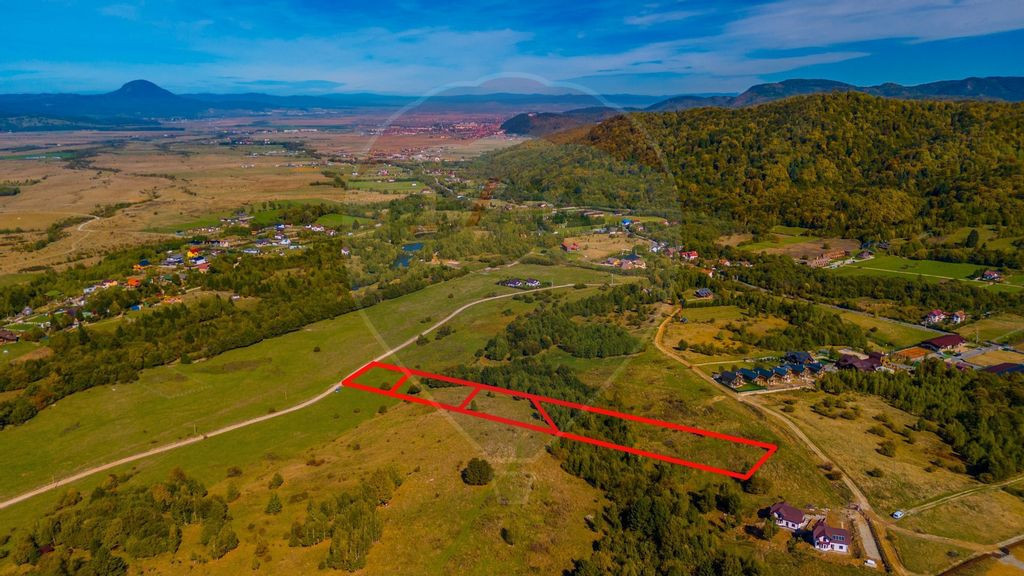 Teren Rasnov, Valea Panicelului 4253mp, izvor pe teren