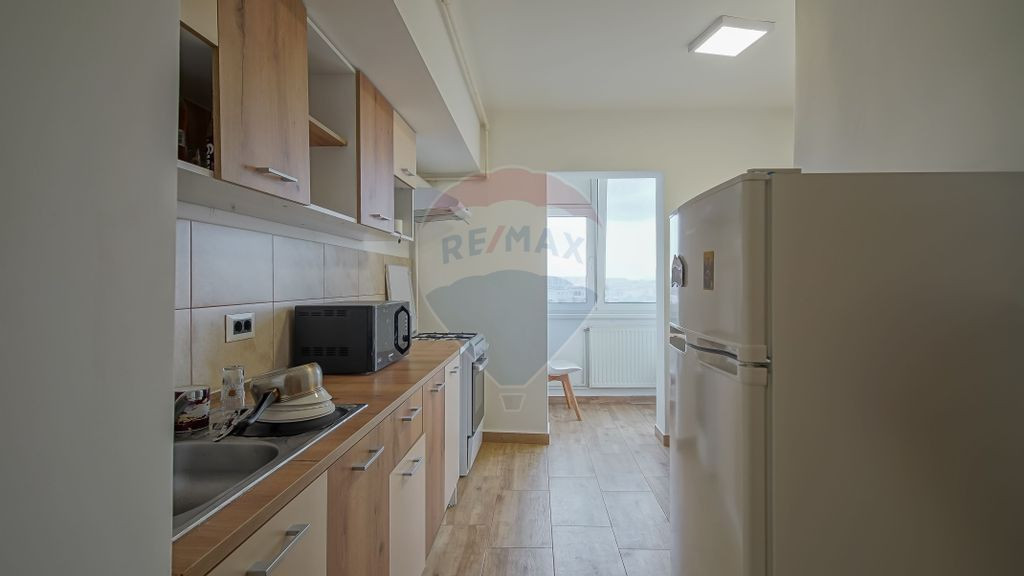 COMISION 0%! 2 CAMERE DECOMANDAT NOU RENOVAT LANGA PIATA ...