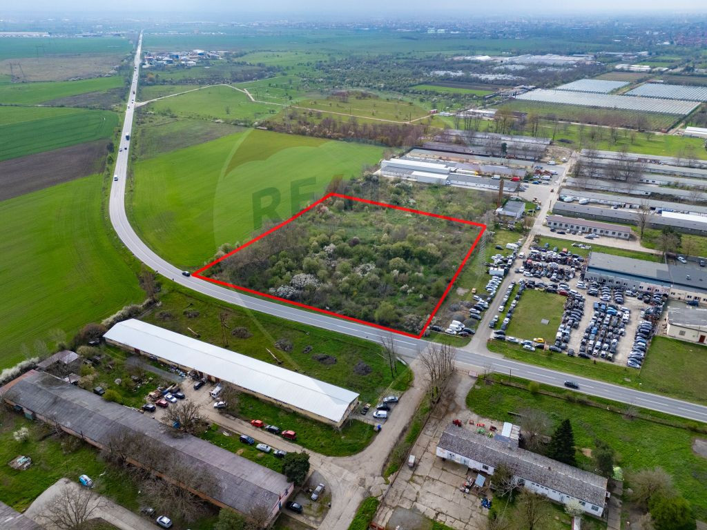 Teren 1,5ha intravilan curti constructii de vanzare Centu...