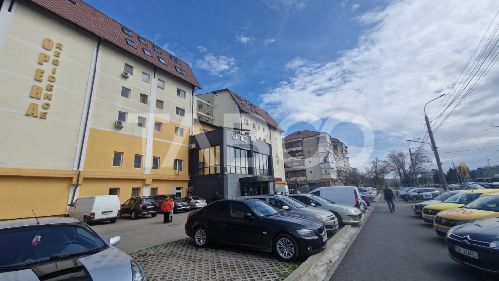 Garsoniera de vanzare etaj intermediar 28 mp utili bloc cu l