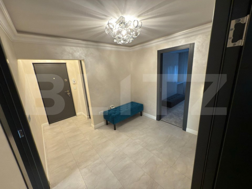 Apartament de vanzare, cu 3 camere, 66 mp, zona Mioritei