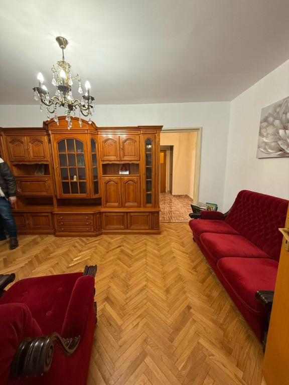 IANCULUI-OBOR-Apartament 3 camere-60 mp