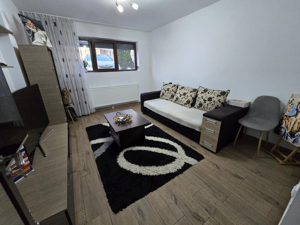 3 camere la cheie l Metrou Pacii - Militari