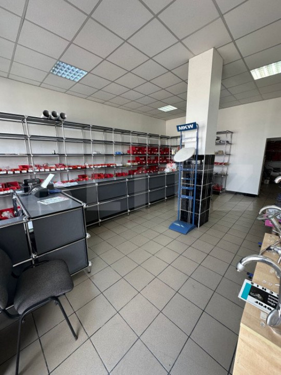 Spatiu comercial cu 4 camere, 110 mp, Alba Iulia