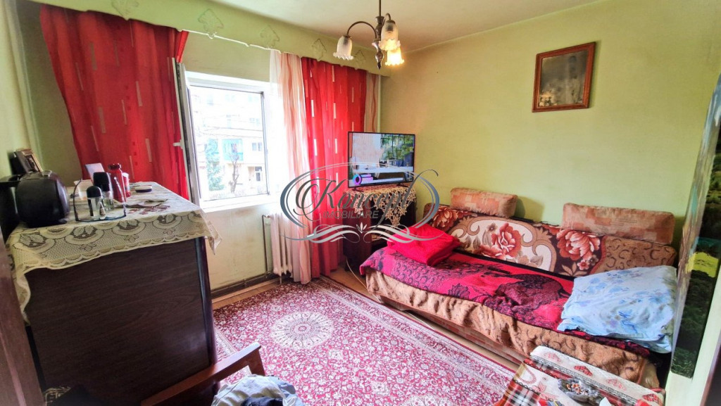 Apartament la etajul intermediar, in Grigorescu