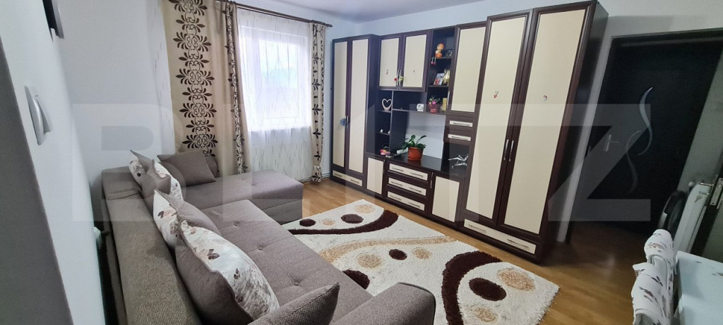 Apartament cu 2 Camere de Vânzare în Zărnești