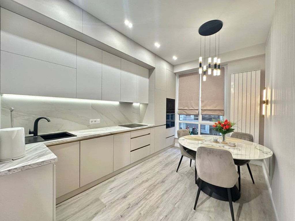 Garosniera de inchiriat Centrul Nou AFI Brasov