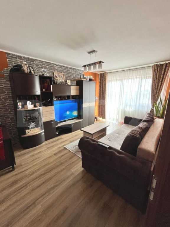 Apartament cu 2 camere, 53 mp, zona Rediu