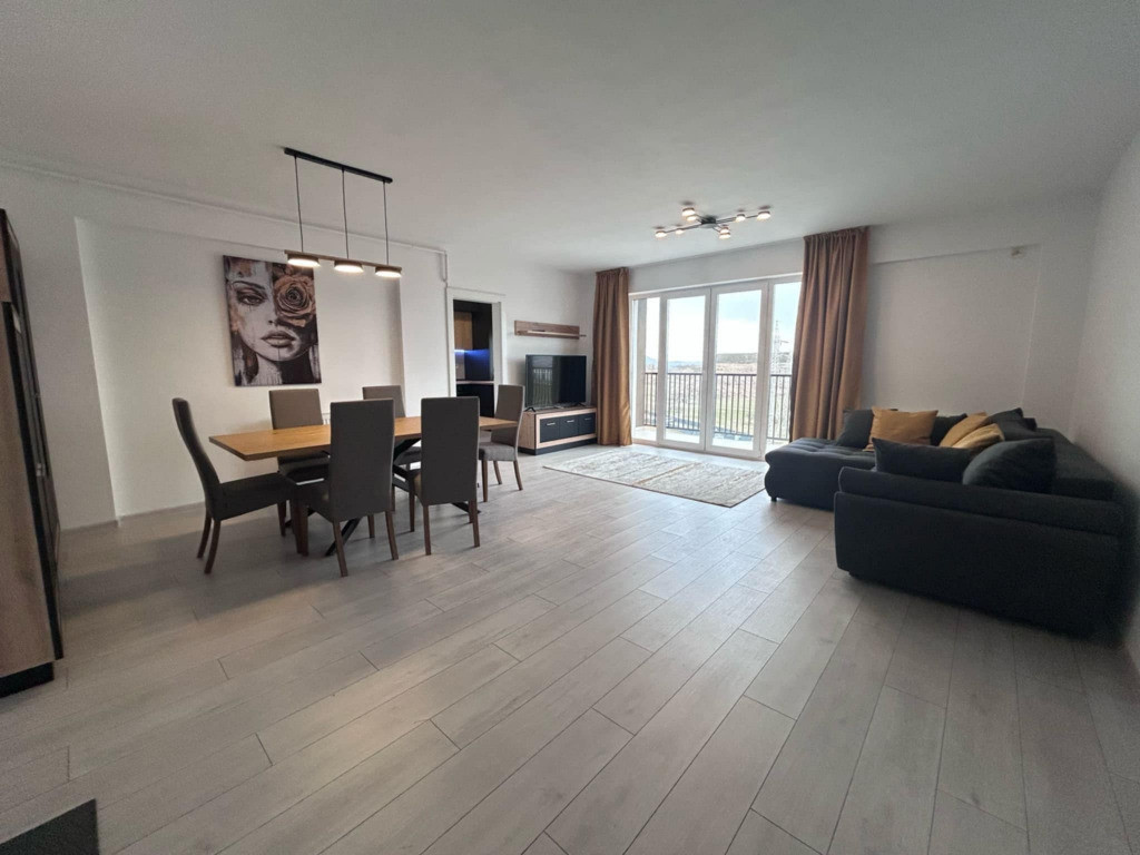 Apartament 3 camere in zona Triaj,complex SOHO