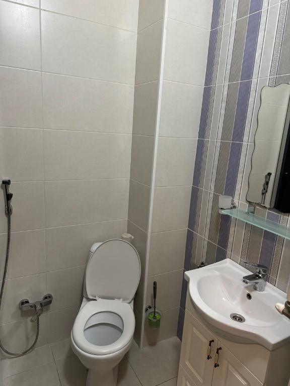 Tractorul-Garsoniera de inchiriat