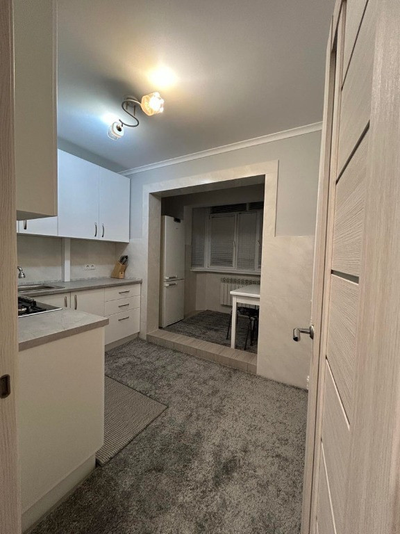 Garsoniera de inchiriat in zona Tractorul