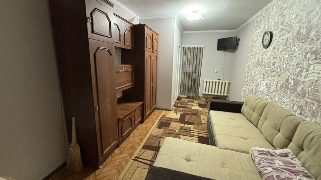 Garsoniera de inchiriat in zona Astra