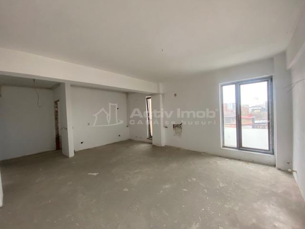 2 camere cu loc de parcare-Aviatiei-super