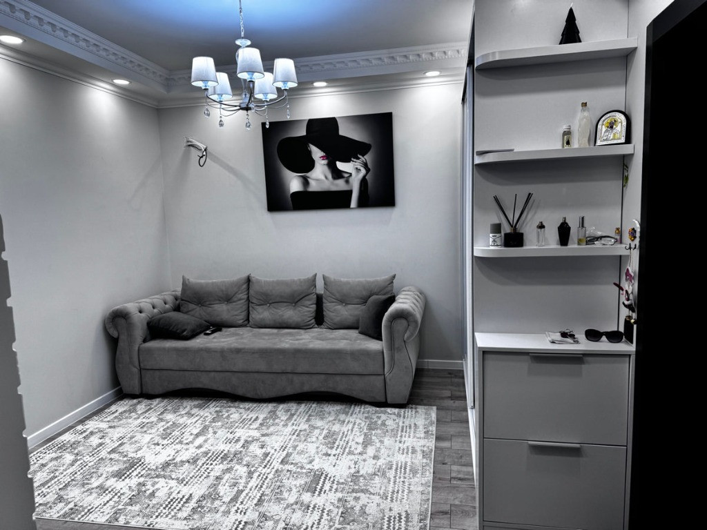 Garsoniera de inchiriat