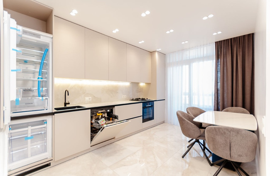 Se inchiriaza apartament cu 2 camere