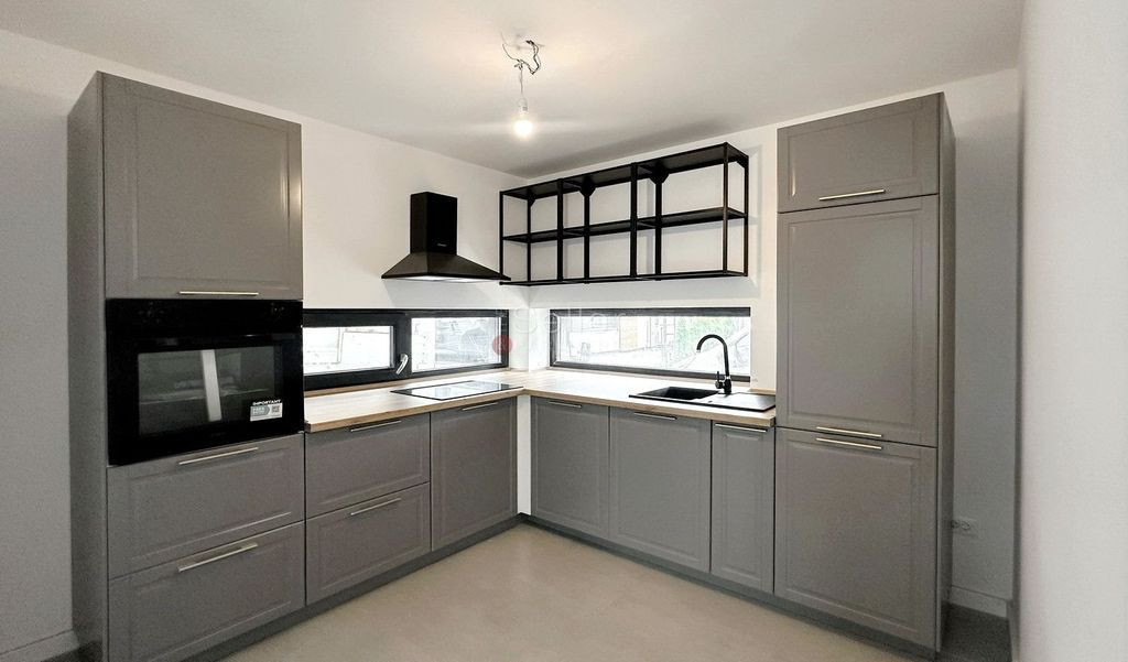 Suprafete Vitrate Mari