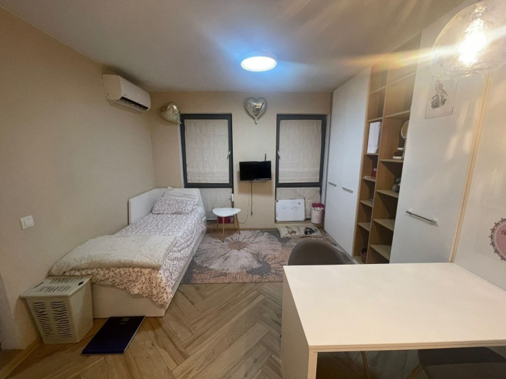 Garsoniera decomandata in zona Racadau