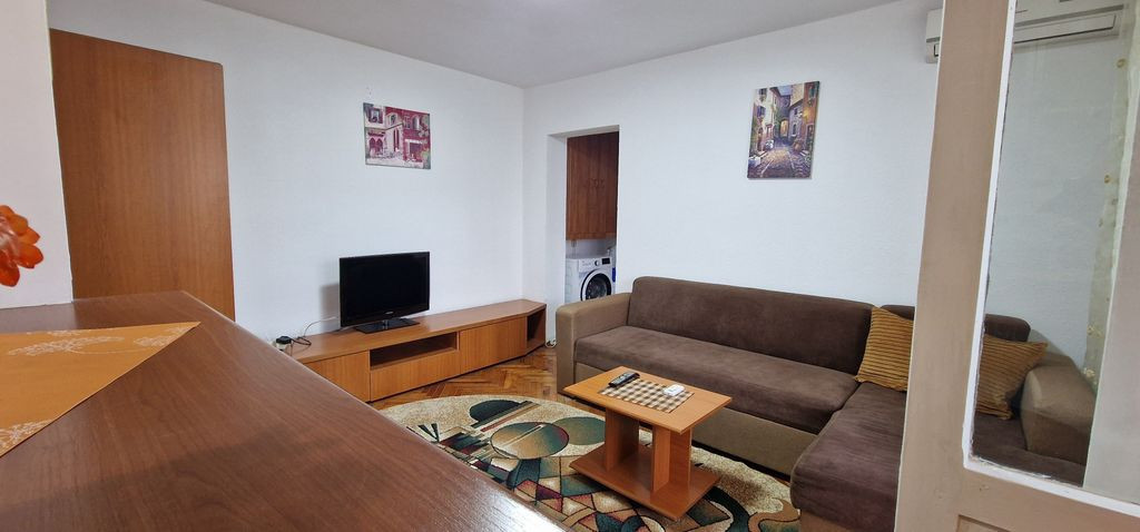 Zona I.C.I.L-Gara, apartament cu 2 camere