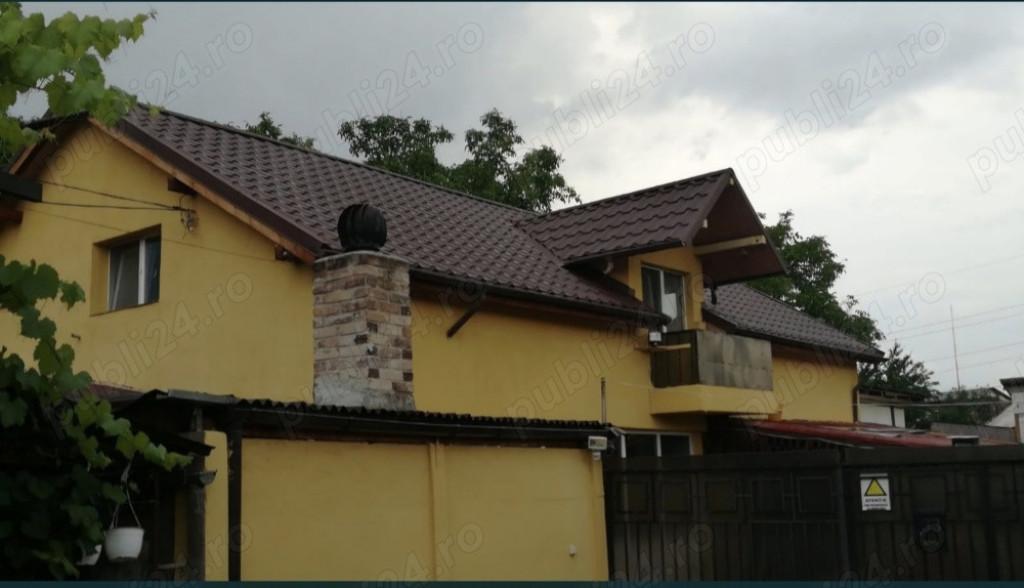 CASĂ DE VÂNZARE ÎN HUNEDOARA