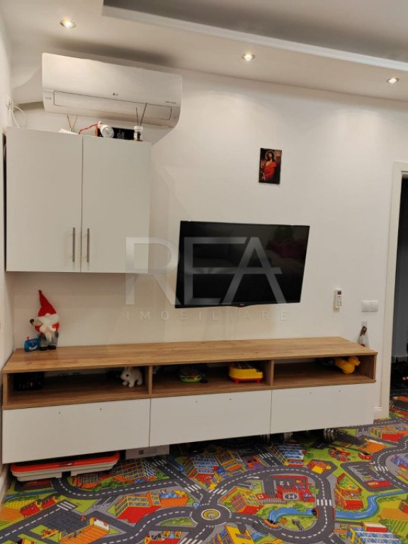 Apartament 3 Camere Mobilat Utilat +Loc de Parcare Avangarde