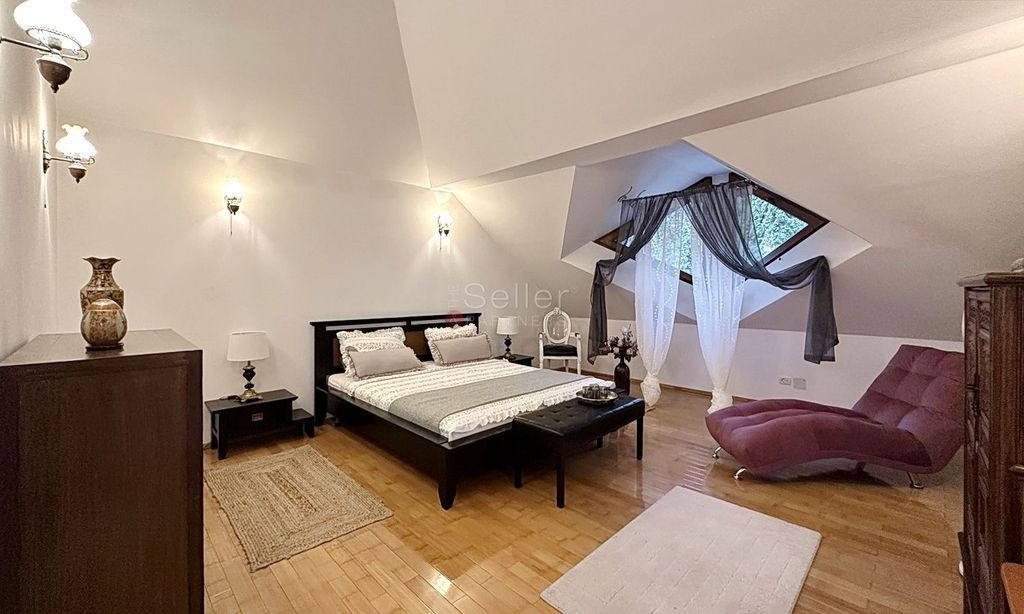 Zona Centrala Acces Facil