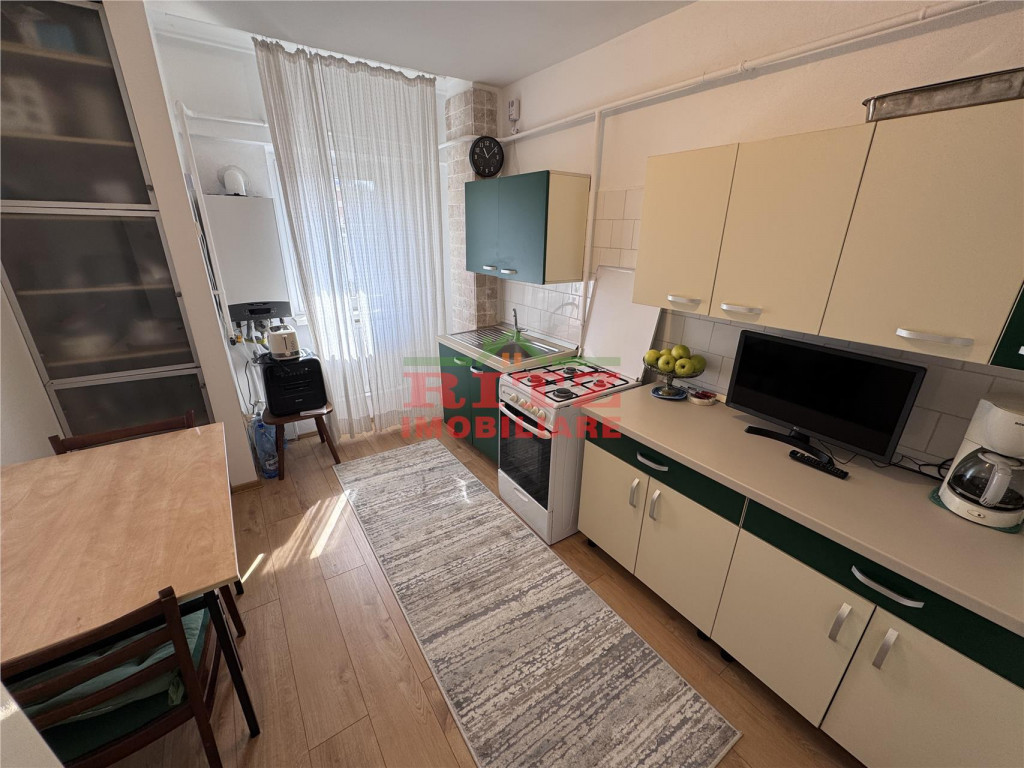 Nou! Ap. 4 cam., decom., S=81 mp, Zona. Bld. N. Titulescu!