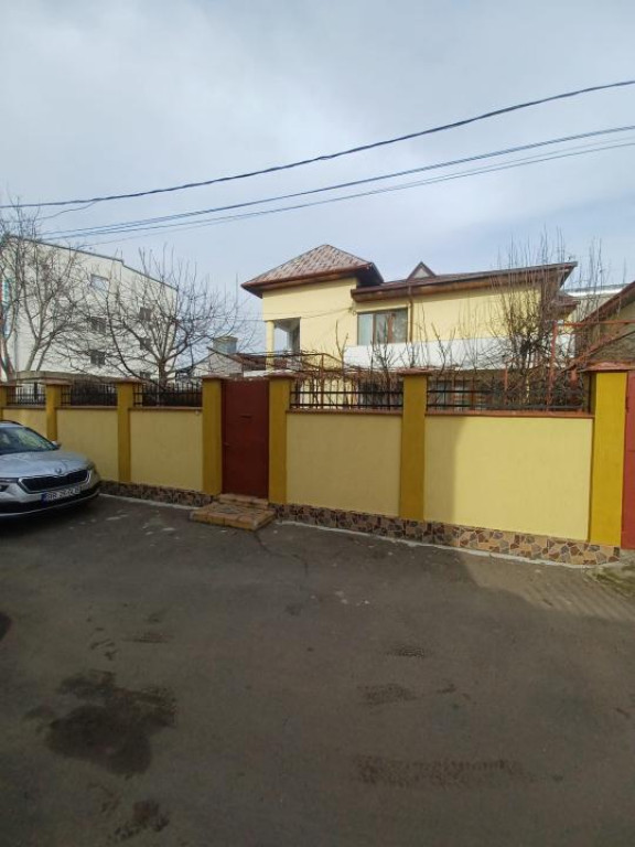 VILA P 1 Centru-Vechi 272mp utili Caramida MERITA VAZUTA!