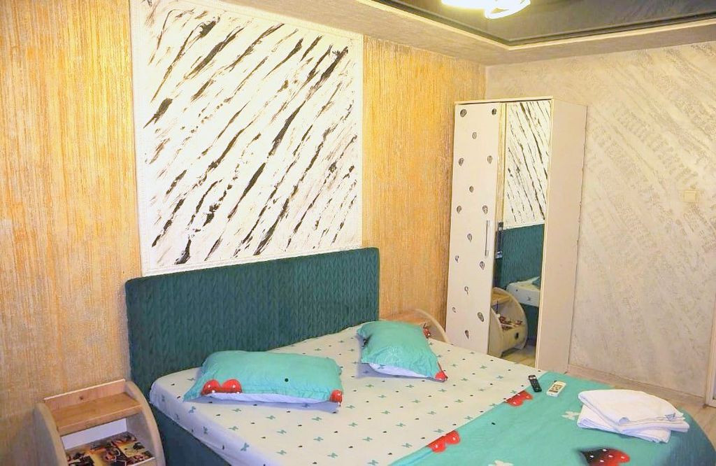 De inchiriat - Garsoniera mobilata si utilata, A-uri, Tig...