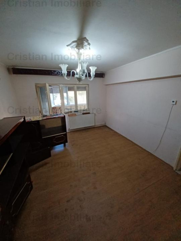 DISPONIBIL IMEDIAT! 2 camere etaj 2, CONFORT 1, zona Gara -