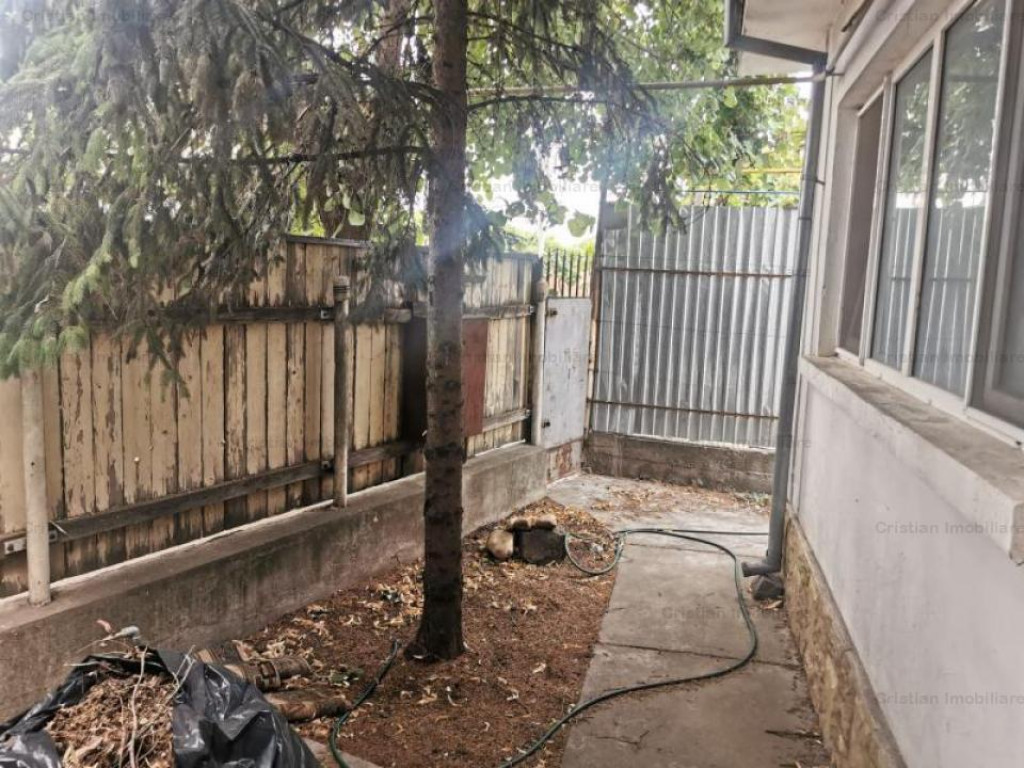 Casa noua 3 camere,450mp teren zona Chercea