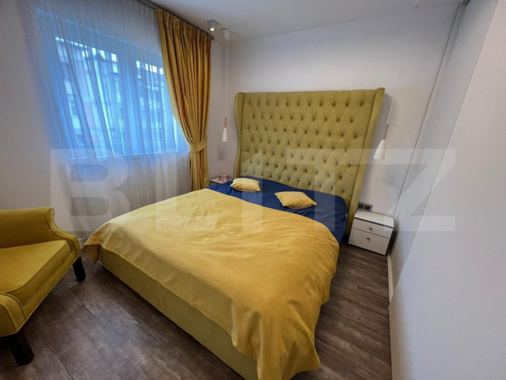 Apartament cu 2 camere, decomandat, zona Strand