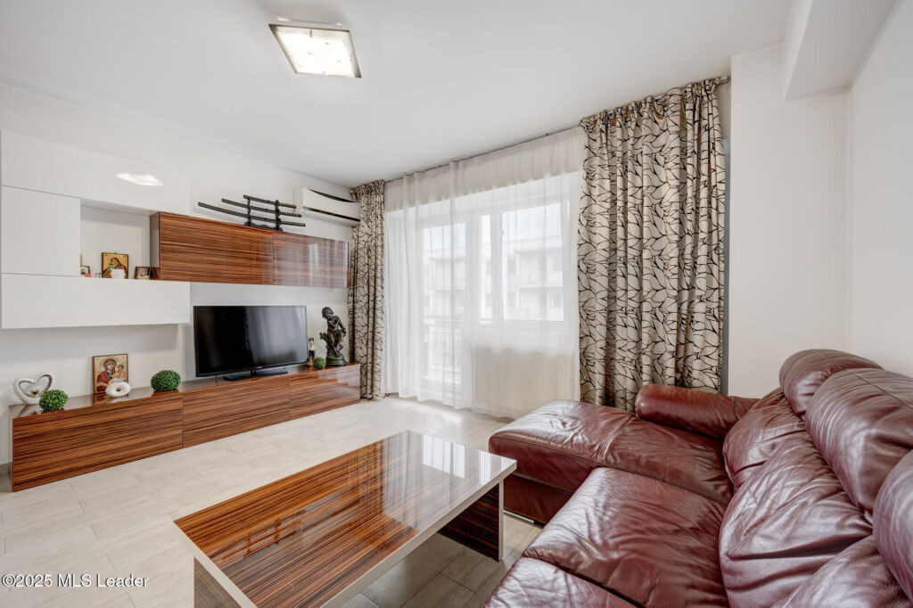 Apartament 3 camere, bloc 2014, str. Postalionului +